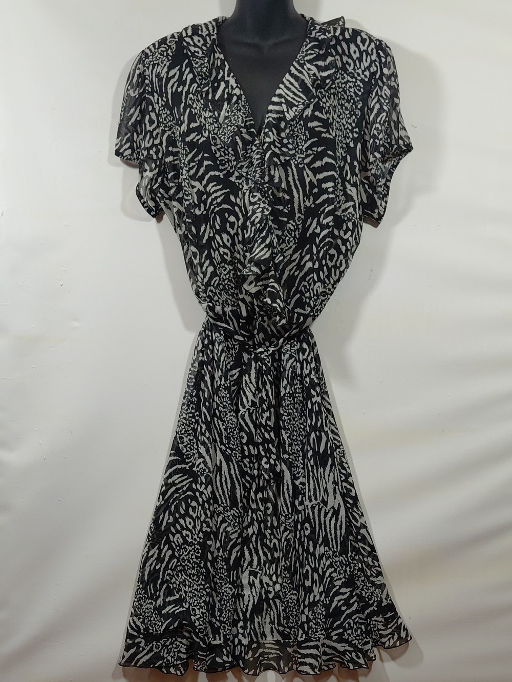 Fashion Bug Sheer Black & White Animal Print Ruffled Belted Midi Dress Size 20